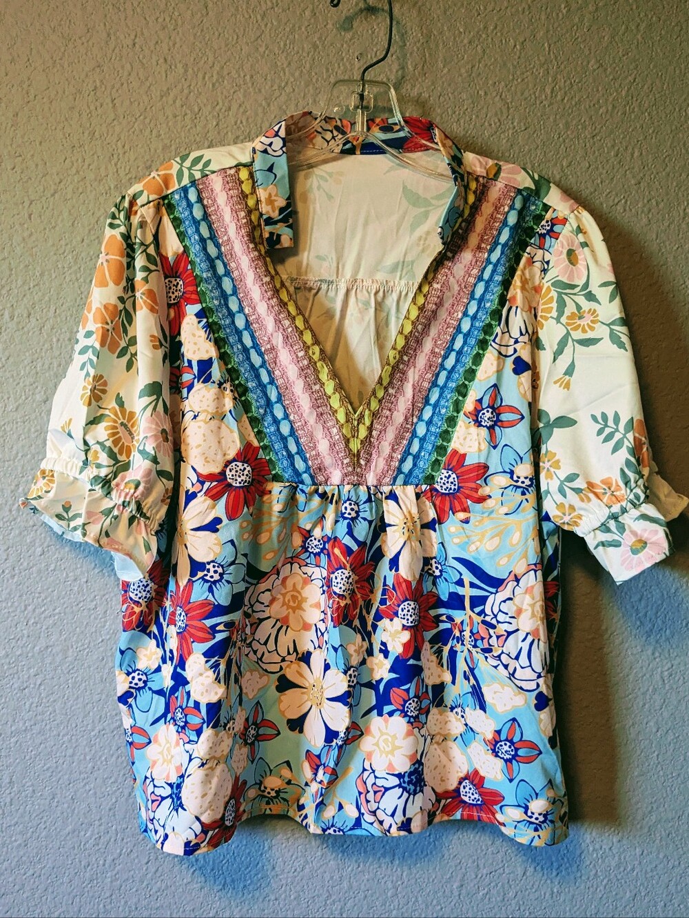 New Boho Floral V-Neck Peasant Top - Multicolor